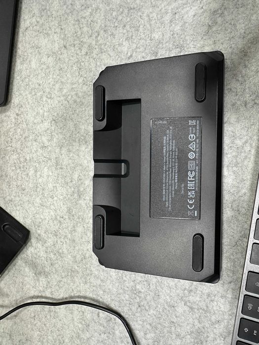 Elgato Stream Deck XL - 32 taste LCD programabile, cu suport si cablu USB-C
