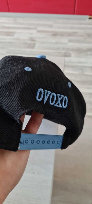 Шапка OVOXO - чисто нова