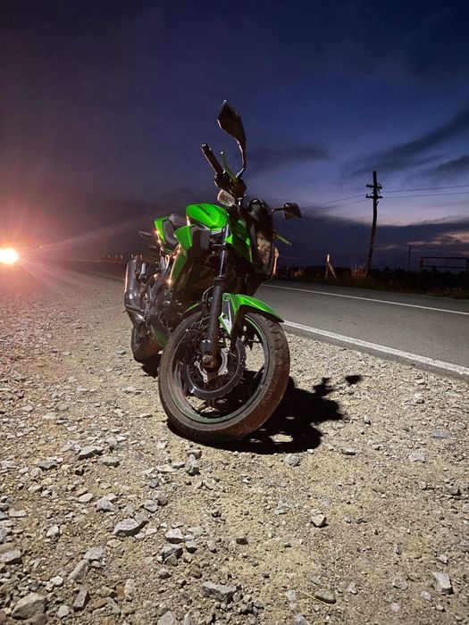 Vând Kawasaki Z125 pro