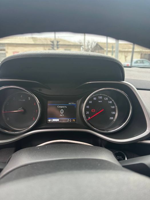 Tracker-2 Redline 2024