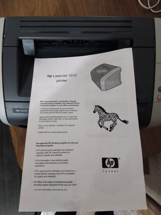 Продам принтер лазерный  hp1010