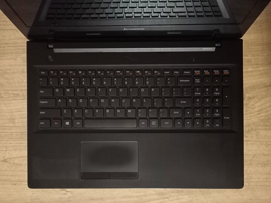 Ноутбук Lenovo.  window 10