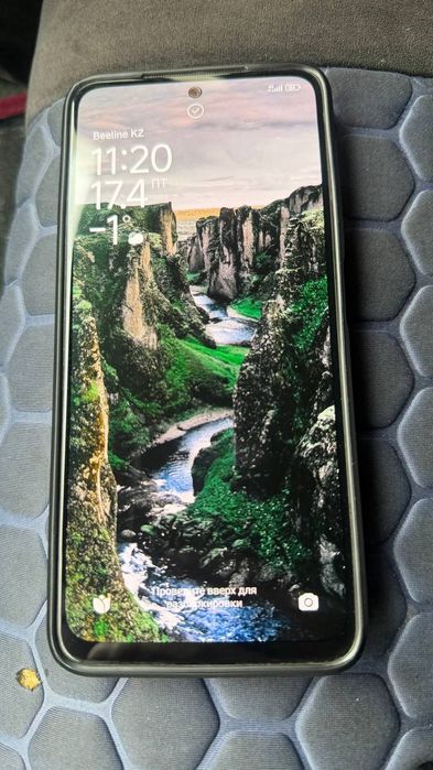 Телефон Poco M4 Pro 4G, 8+8/256