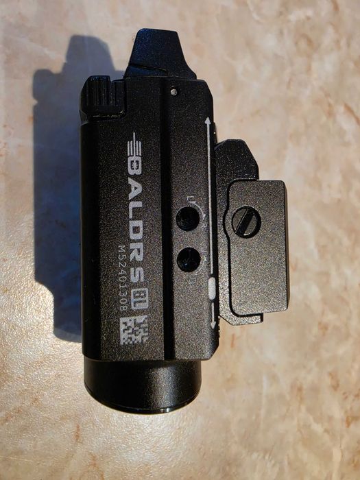 BALDR-S-BK-Blue Laser фeнер Olight Baidrs 800lm Blue laser B