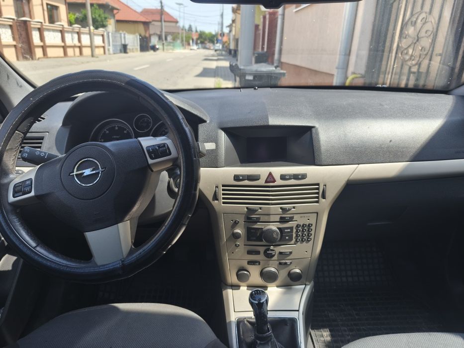 Vând sau schimb  autoturism Opel Astra