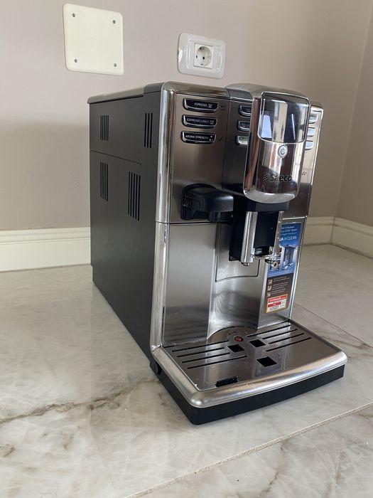 Aparat cafea Saeco