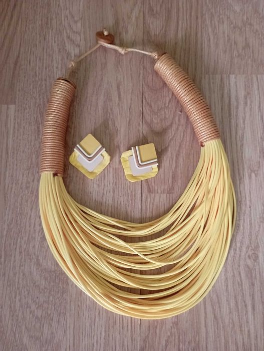 Готови ефектни комплекти бижута