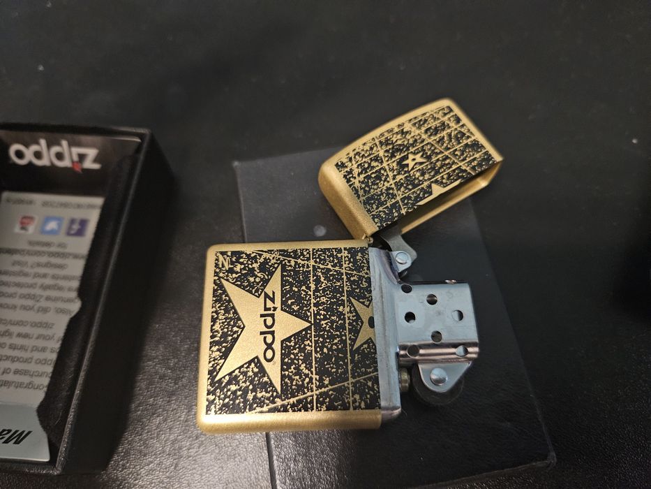 Bricheta Zippo Star