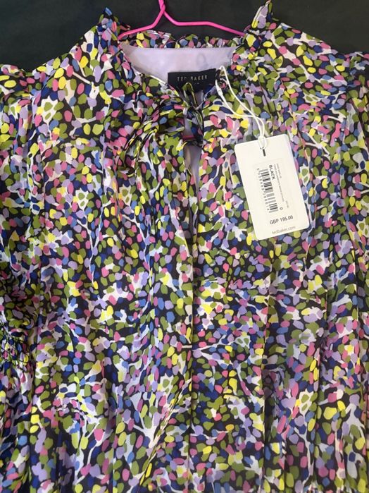 Нова рокля на Ted Baker