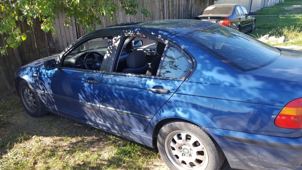 Vând BMW Seria 3 318i (E46 Facelift) – Se vinde întreagă pentru dezmembrări / piese