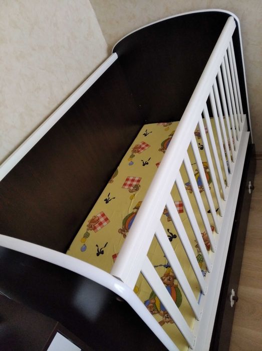 бебешка кошарка-люлка