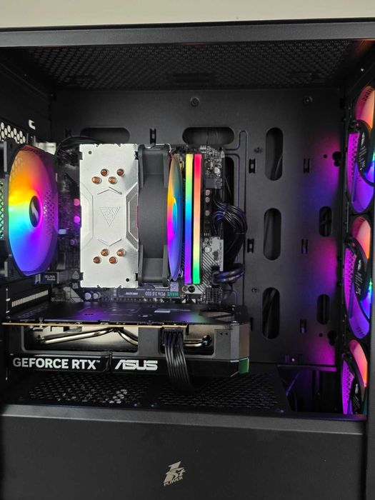 Нов | Ryzen 5500 | RТX 5050 | 16 GB RAM | NVMe | Геймърски