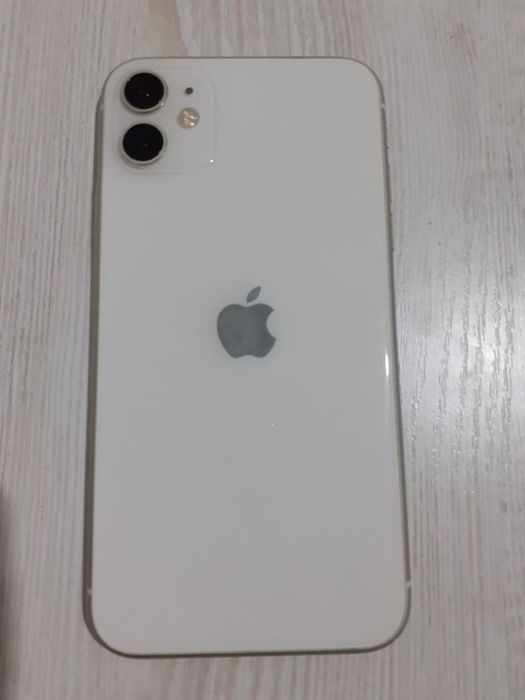 iPhone 11 емкост 76%