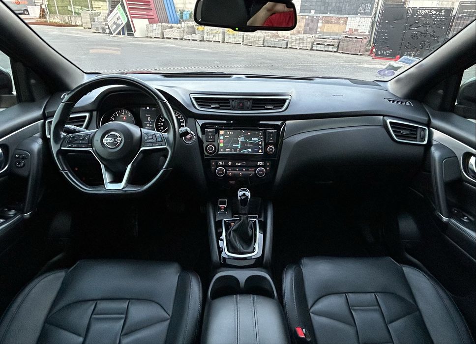 Nissan Qashqai 1.3 DIG-T  DCT  Tekna +