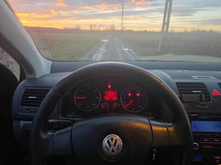 Vând golf v, 1.9 tdi, inmatriculat