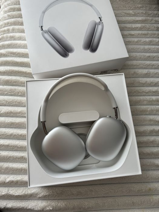 Продам Airpods Max новые