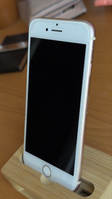 iPhone 8 Gold (Auriu) - 64 GB - Liber de rețea, Baterie 81%