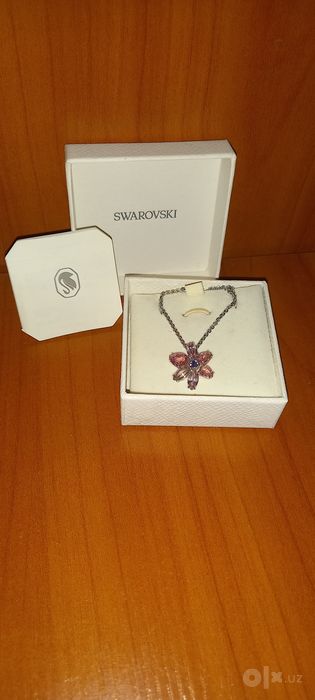 Розовый Кулон Swarovski Gema
