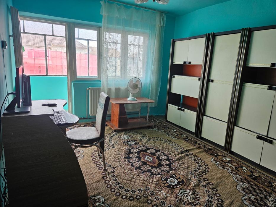 Apartament o cameră de inchiriat
