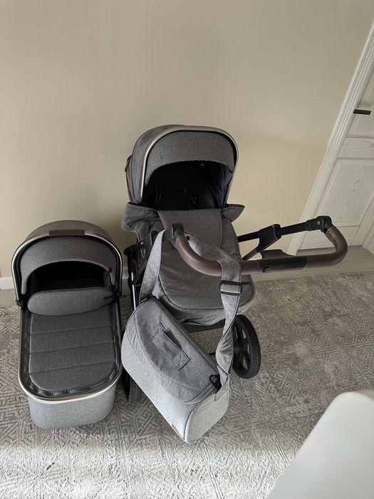 Коляска Aurora Carello