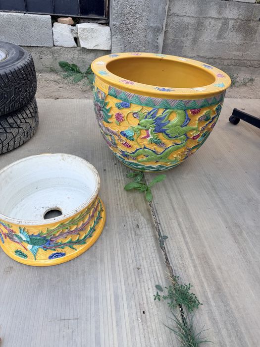Продам керамический вазон