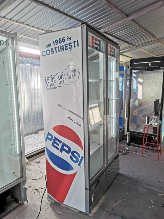 Vitrina dubla 8 polite etajere / 120cm latime