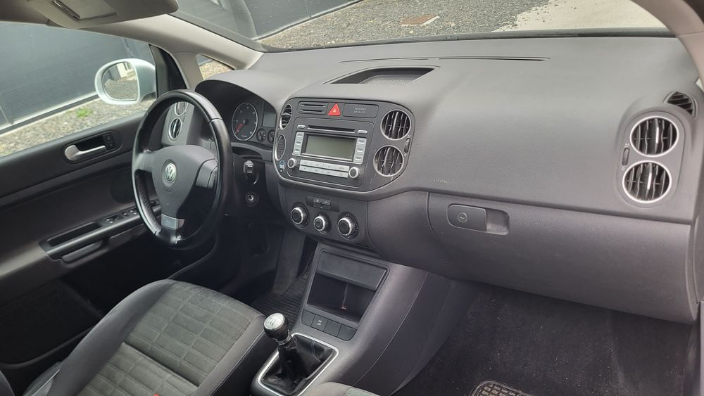 Volkswagen Golf 5 din 2007 2.0tdi euro 4 cu clima
