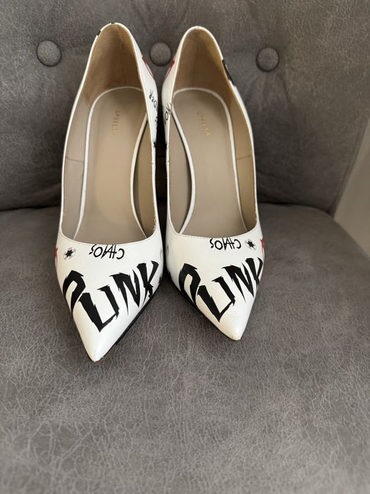 Елегантни обувки на ток Le Silla