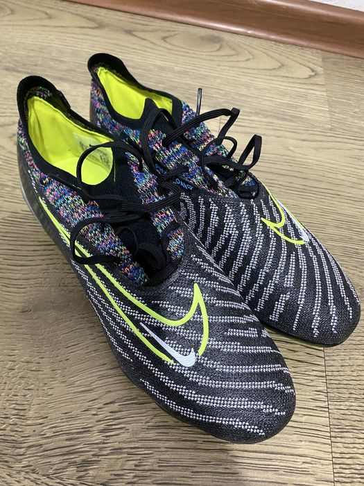 Бутсы Nike Phantom 13-AG