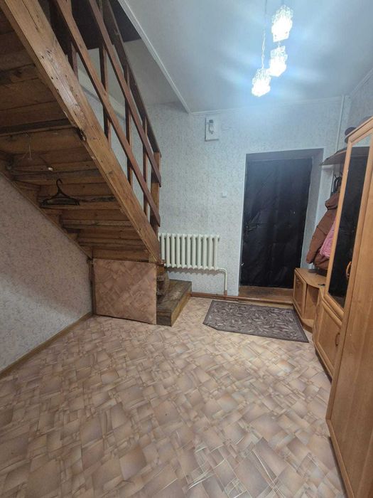 Продам дом 2 этажа 160 кв. м