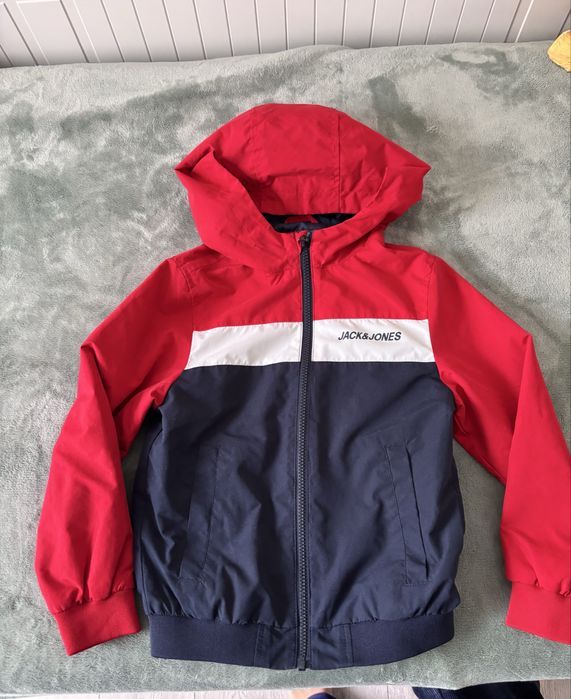 Geaca baieti Jack & Jones, marimea 6-7 ani (122 cm)