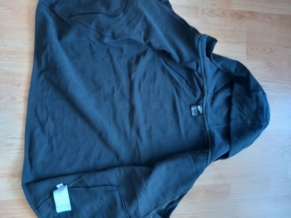 Vând hanorac tech Nike bărbați