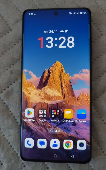 Oneplus 12 16/512GB в гаранция