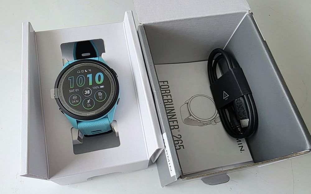 SmartWatch GARMIN Forerunner 265 Nou. AMOLED GPS. Advanced Training Futures