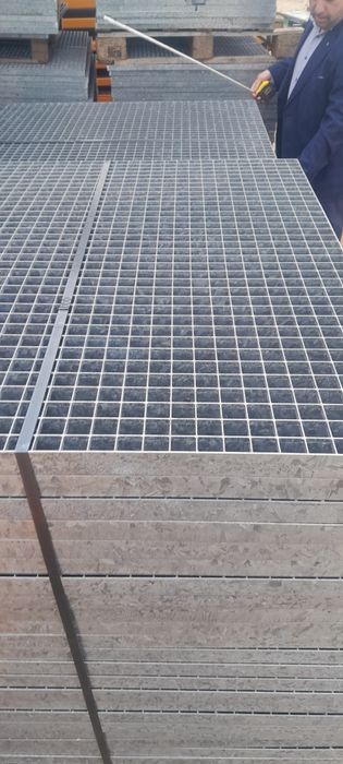 Grilaje zincate galvanizate