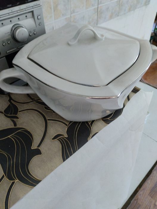 Продам большая посуда