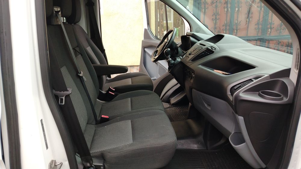 Vând Ford Transit Costum