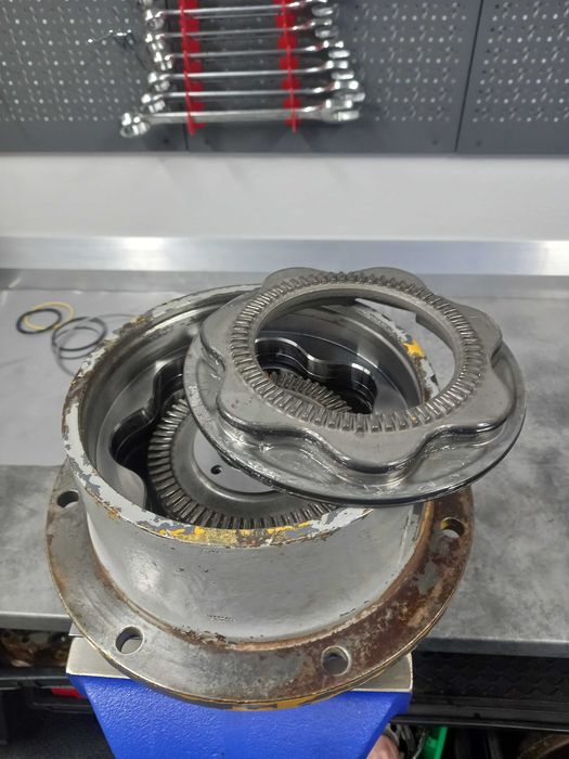 Reparatii Pompe Hidraulice