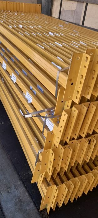 Rafturi metalice profesionale