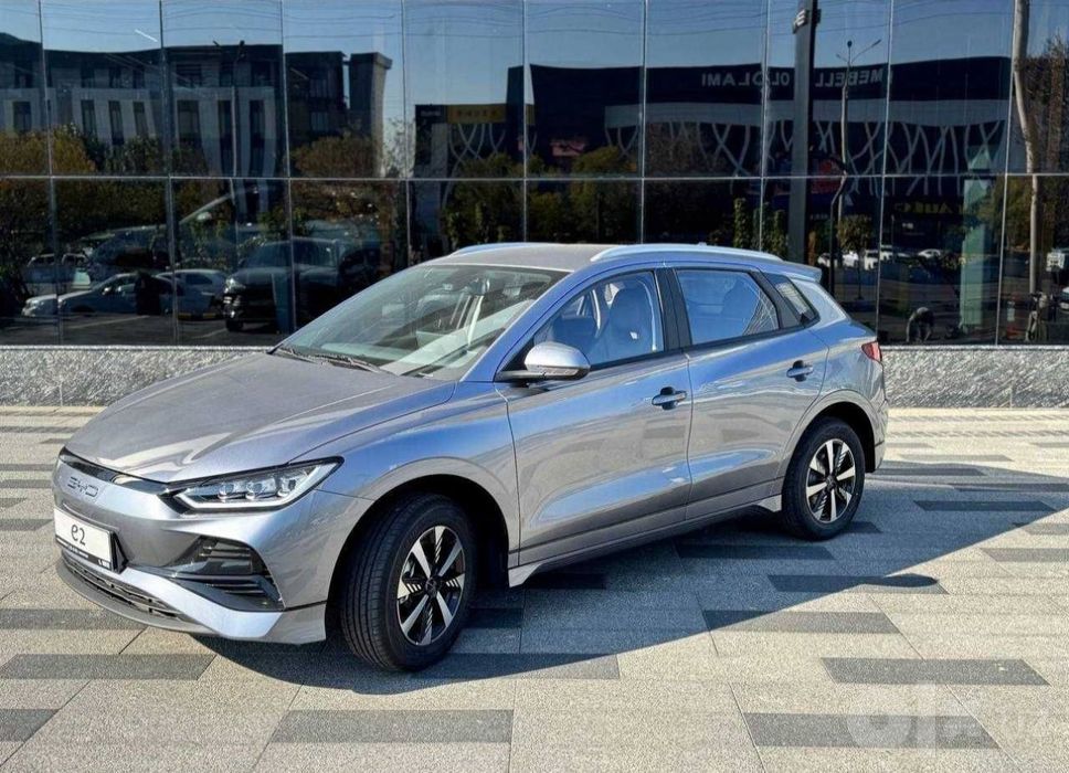BYD E2 premium 2025