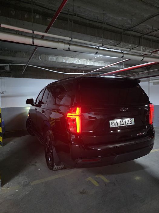 Tahoe sotiladi 2024 qora