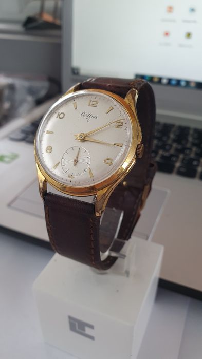 Старинен часовник