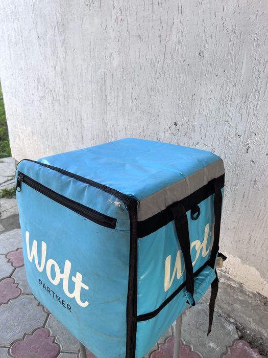 Продам термосумку Wolt