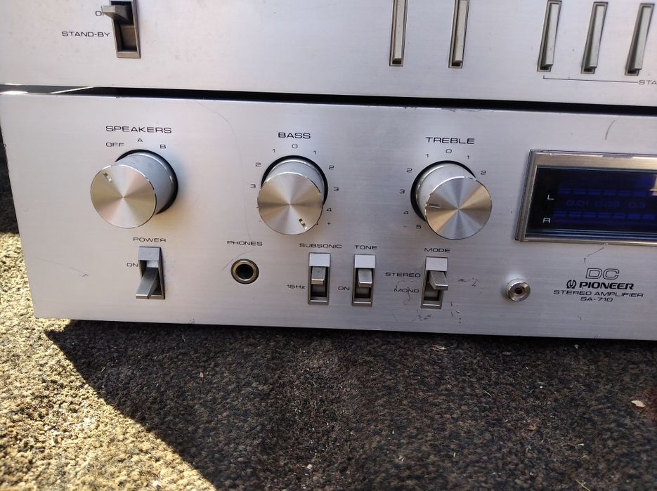 Pioneer Sa710& Tx710 blue line