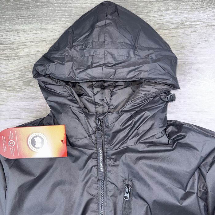 Пуховик Canada Goose