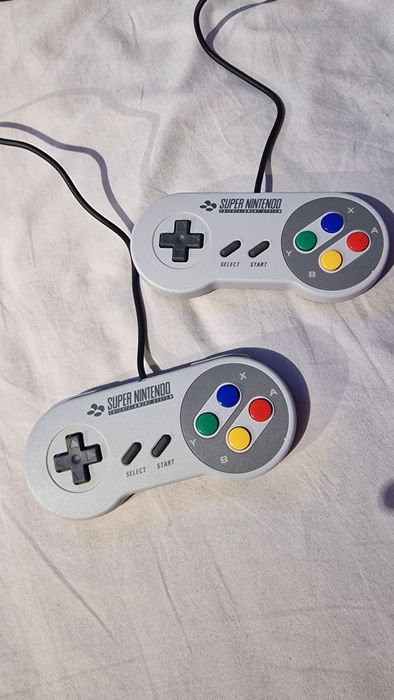 Consolă Super Nintendo (SNES) Classic Mini - Originală Nintendo - Ca Nouă