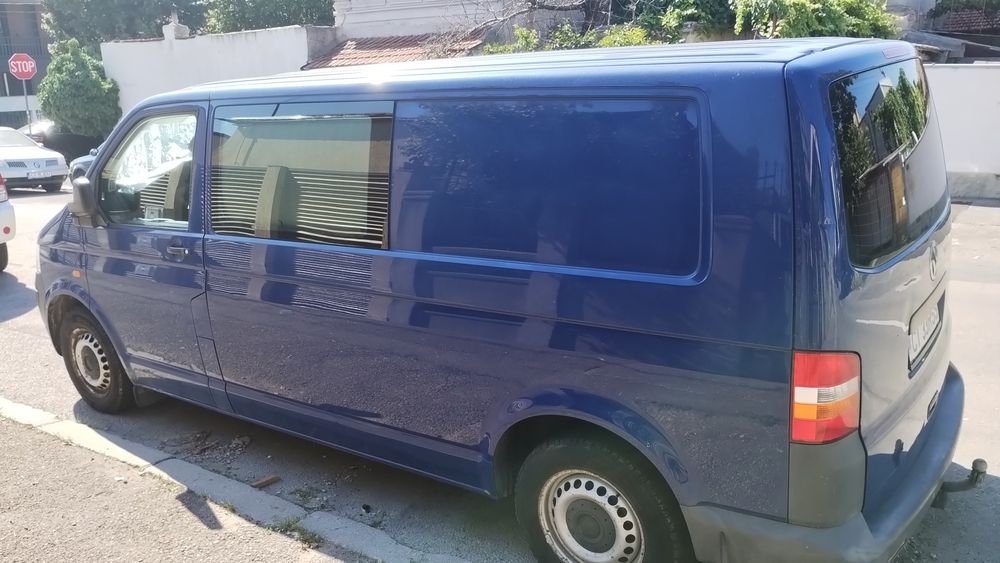 Vând Volskwagen T5 transporter