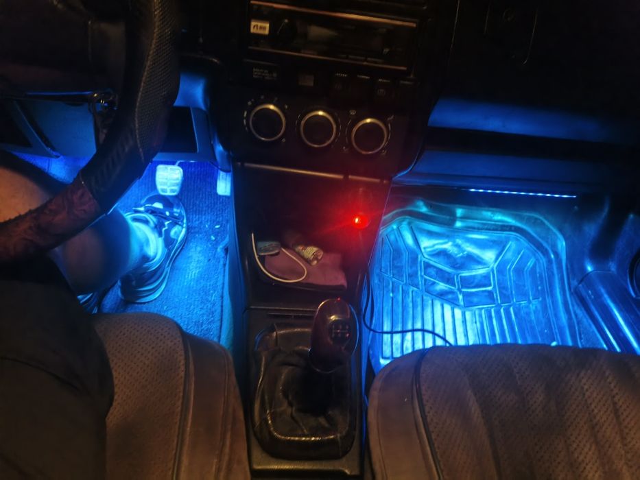 Продам Volkswagen Passat b3 1.8
