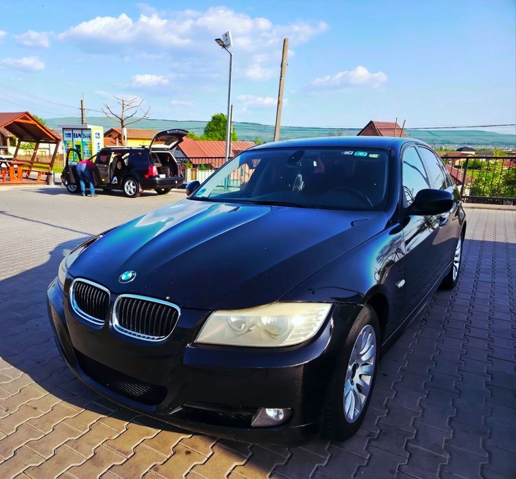 BMW 3 Series 2011 — imagine 2