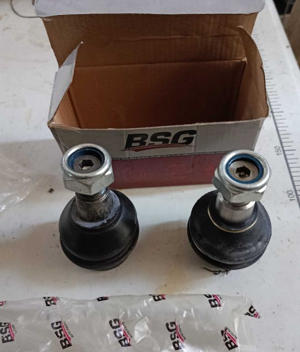 Шаровые опоры на Mercedes Sprinter (95-06) — Новая + Б/У, фирмы BSG.